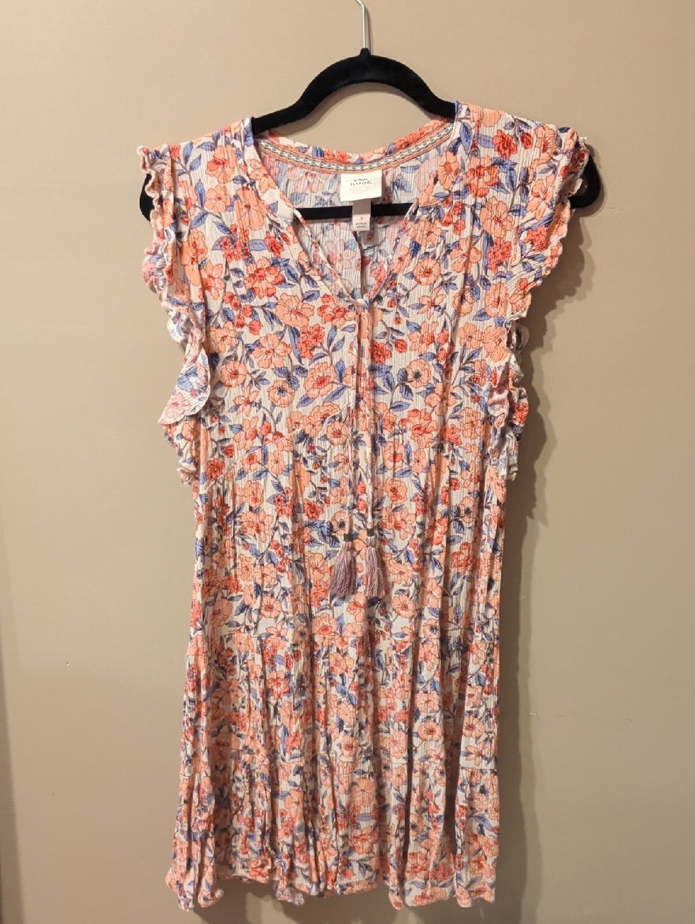 Knox Rose Floral V-Neck Dress in Peach, Blue & Cream